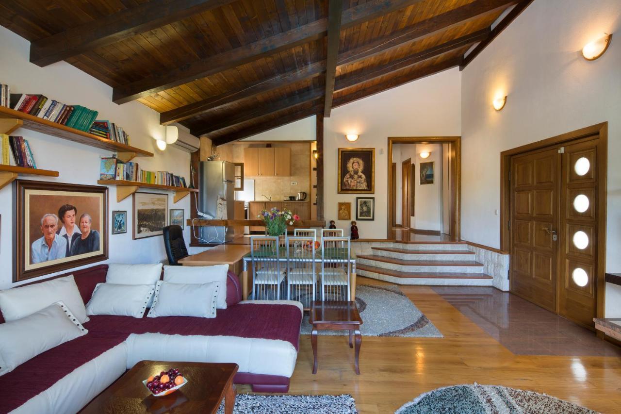 Villa Robinson Petrovac na moru Exterior foto